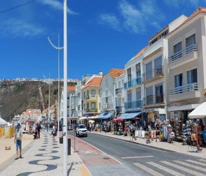 100 Meters From The Beach! Rua Da Paz Nazaré Exterior foto